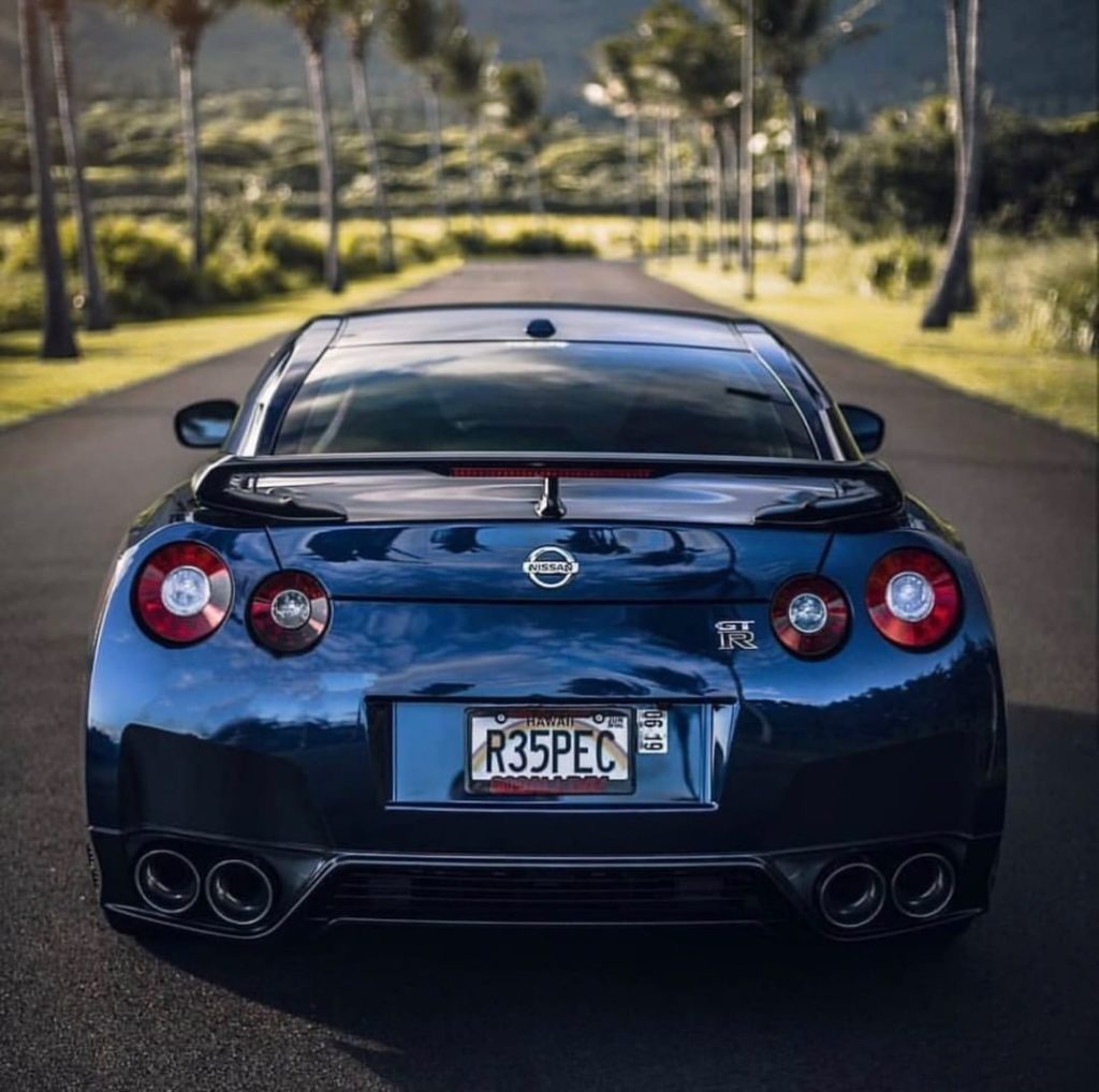 Weekend already? We won't question it.  #NissanGTR #Nissan #GTR  @summit_ss  @ma...