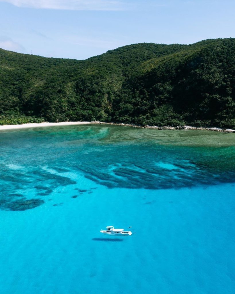 The perfect picture to dream about your next vacation if you've got a case of th...