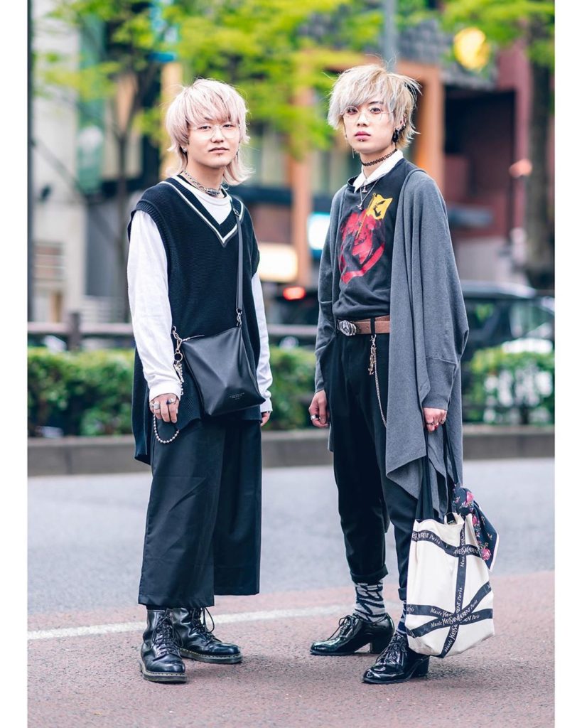 20-year-old Japanese hair stylists Kaito (@kaitairu) and Yocchi (@yocchi_0103) o...