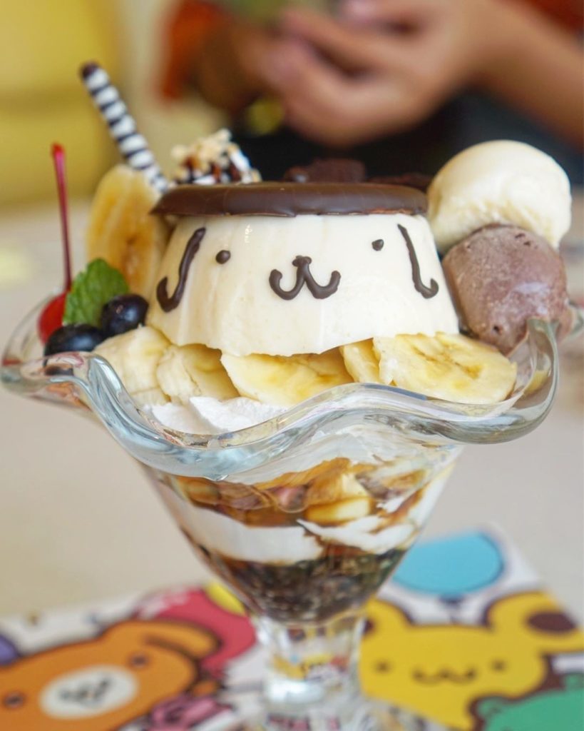 Pompompurin parfait perfection! @likelyeating enjoyed this at the @pompompurinca...