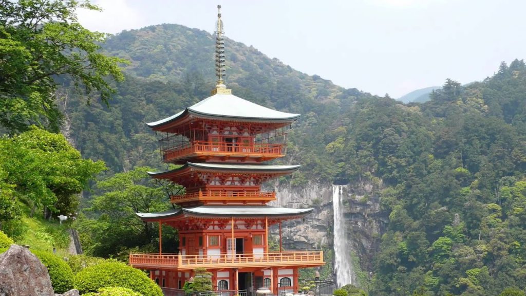 Japan Travel: Scenic Spots filled with Spiritual Sites in Kumano, Wakayama 13