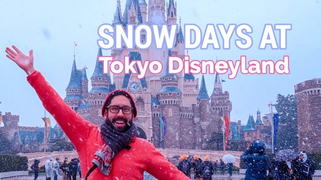 Snow at Tokyo Disneyland | What to Expect | JAPAN TRAVEL TIPS