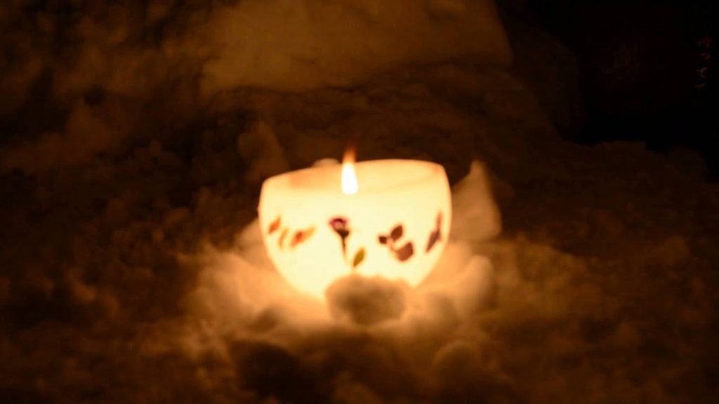 Travel Otaru【小樽　散歩】小樽運河の冬のイベント　雪あかり