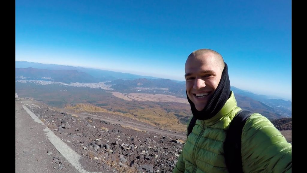 Failed Attempt to Climb Mt. Fuji Off-Season 🇯🇵