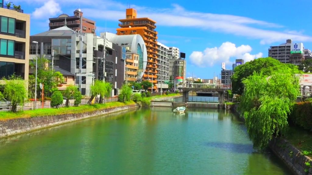 Sights and Sounds of Japan (Kokura to Hakata) 06092017