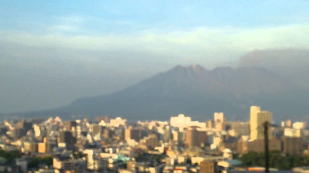 Eruption of Volcano Sakurajima in Kagoshima – Travel Destination in Japan – (2015/08/10 18:25) Eruption of Volcano Sakurajima in Kagoshima - Travel Destination in Japan - (2015/08/10 18:25)