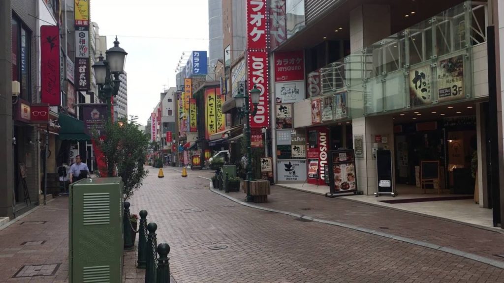 アキーラさん観察①静岡県・浜松市・市街地（有楽街）Hamamatsu-city in Japan