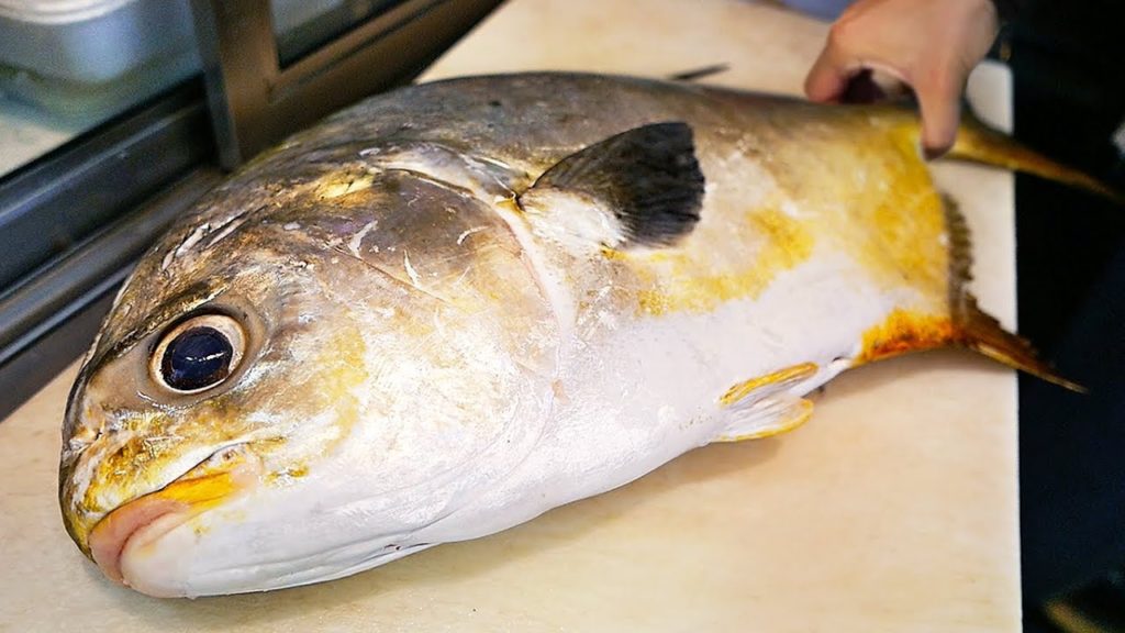 Japanese Street Food - GIANT GOLDEN POMFRET Butterfish Sashimi Okinawa Seafood Japan
