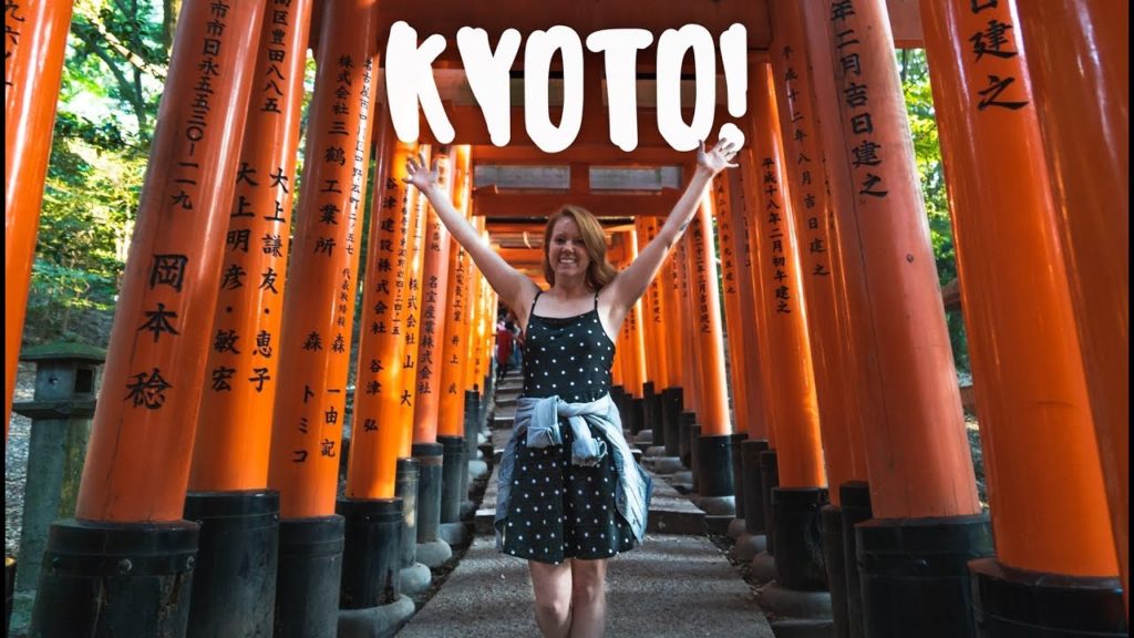 Most BEAUTIFUL SHRINE IN KYOTO! + Exploring Bamboo Forest 😍