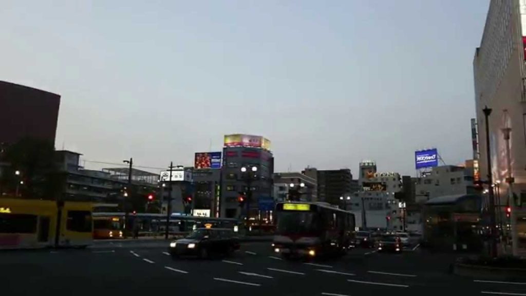 Kagoshima-Chuo Station & Huge Ferris (evening 22 March 2015) Kagoshima-Chuo Station & Huge Ferris (evening 22 March 2015)