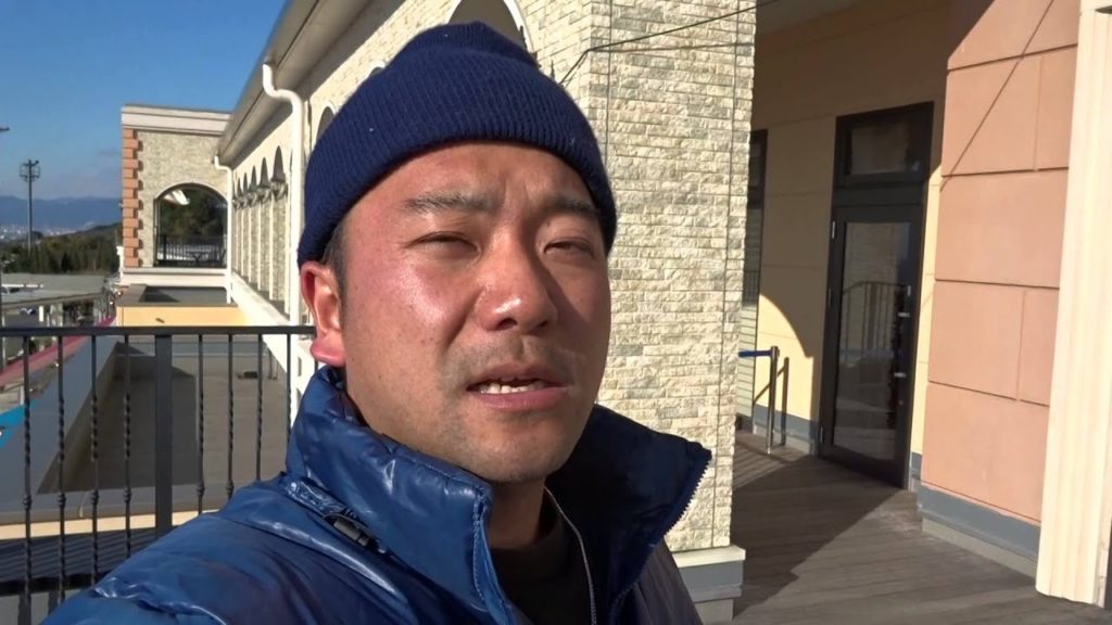 アキーラさん利用③静岡県・新東名・湾岸沼津サービスエリア館内,Wangan-Numazu-SA on Shi-tomei-highway in Shizuoka prefecture,Japan