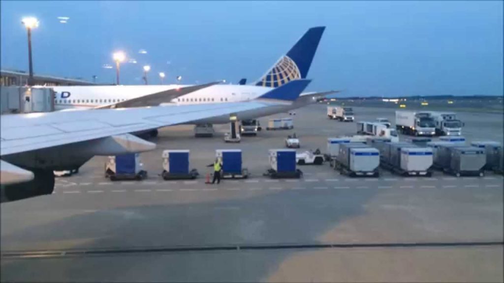 Landing - Narita International Airport (NRT) - Narita Chiba Japan