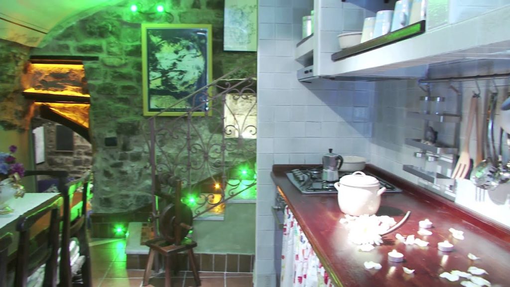 Gli Alberghi Diffusi Apricale Munta e Cara