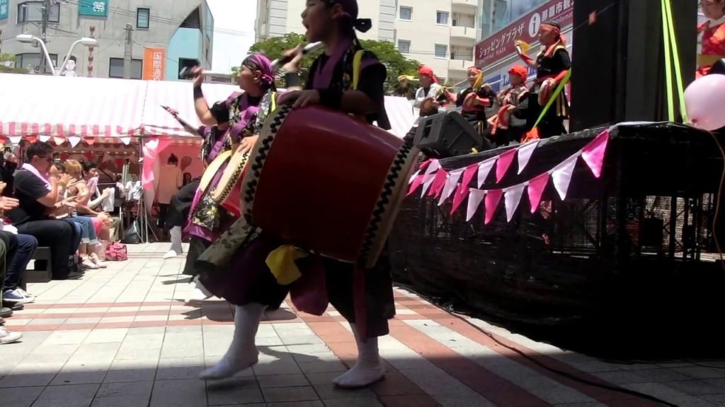 YMCA cover by youth troupe of Taiko drummers in Naha Japan