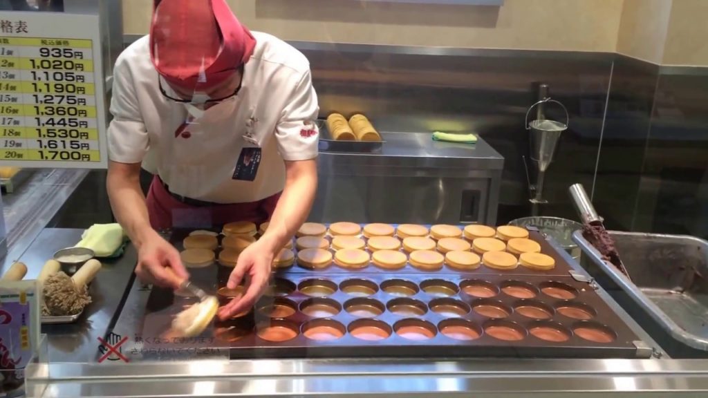 Walking Tour 21:  Yokohama Station Area