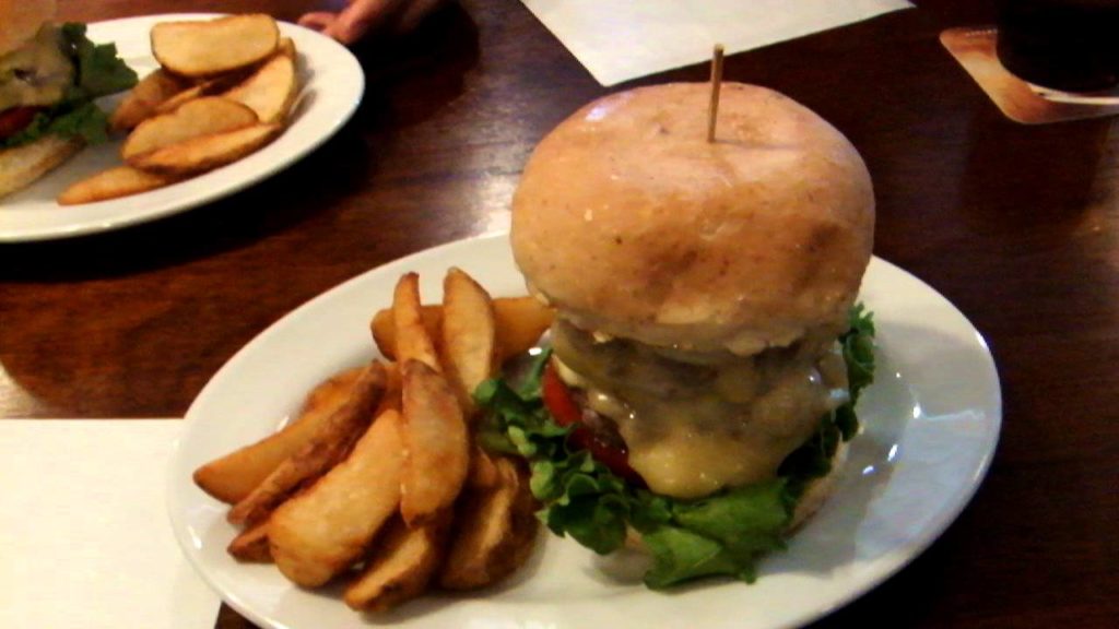 アキーラさんお薦め！千葉市・Pantry-Coyote・ハンバーガー！Chiba,Japan