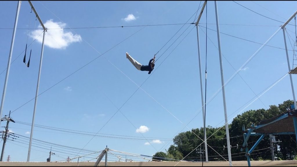 You can scream like a GIRL!! (Trapeze Heroes, Chiba, Japan. 日本空中飛人教室)