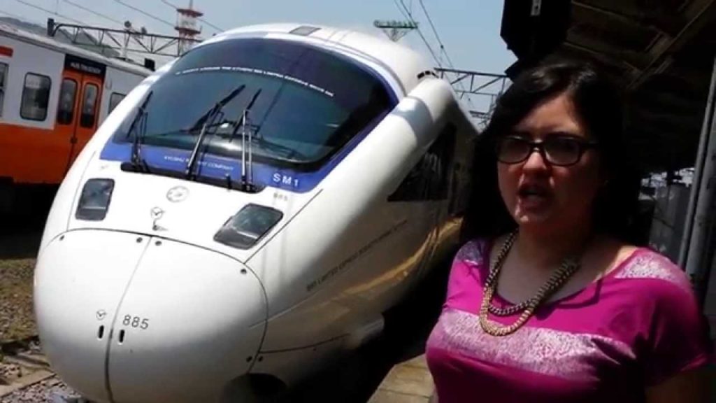 Estación de tren (train Station) Nagasaki, Japón Estación de tren (train Station) Nagasaki, Japón