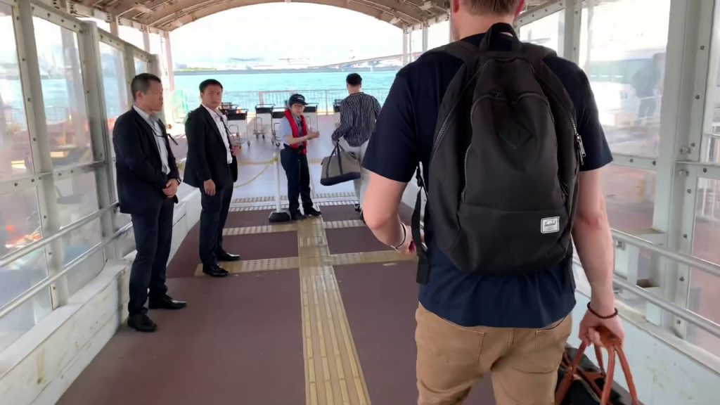 Kobe-Kansai International Airport Bay Shuttle