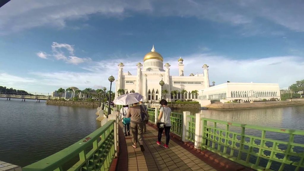 Amazing Day Travel in Brunei Darussalam , 41st SSEAYP Homestay I GoPro HERO 4 Amazing Day Travel in Brunei Darussalam , 41st SSEAYP Homestay I GoPro HERO 4