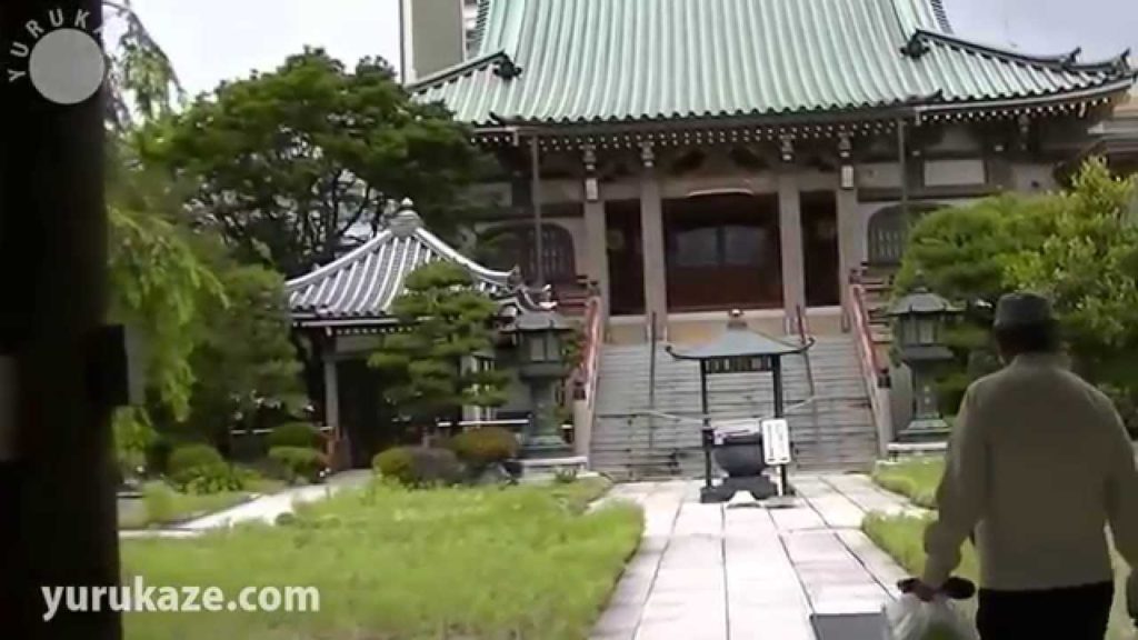 214. Entering Hayashi Kaoru Buddhist Temple - Sendai City, Japan