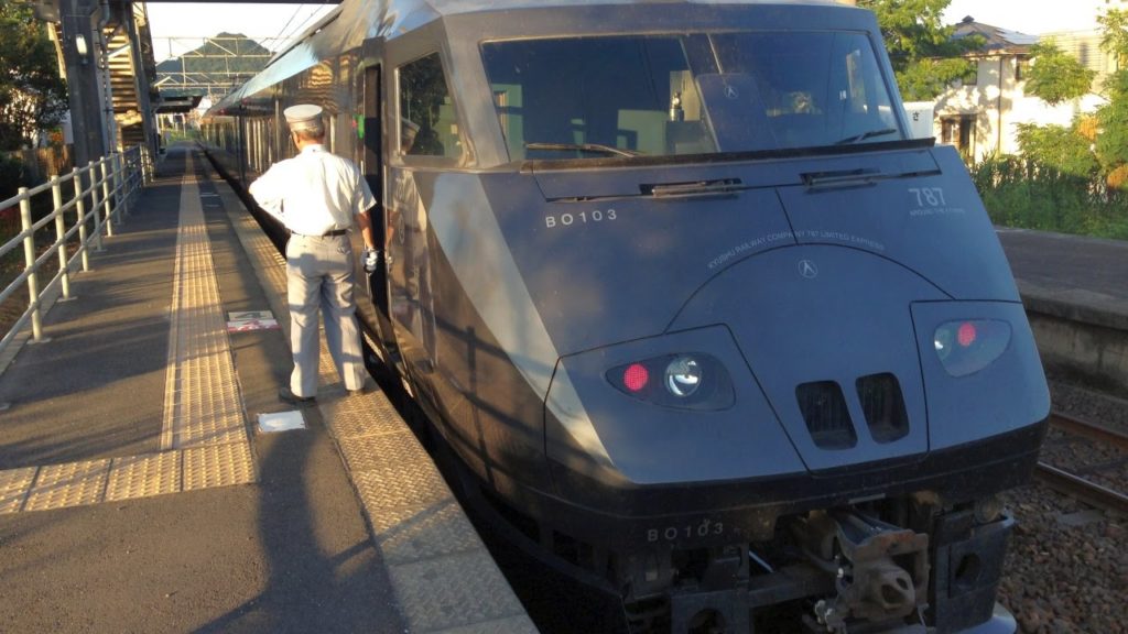 Riding the 787 series Kirishima Limited Express Train between Kagoshima and Miyazaki, JR Kyushu