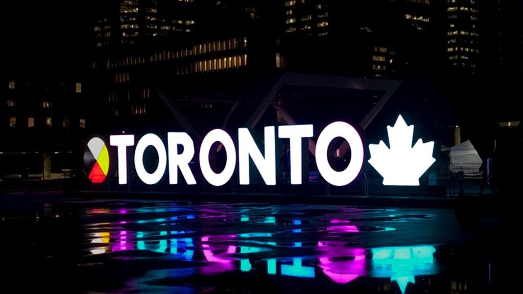 3 Days in Toronto - Travel Vlog