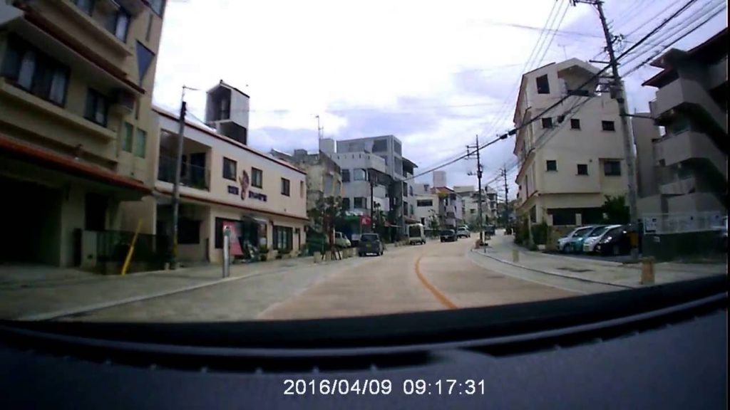 沖繩自駕遊 Naha Main Place停車場購物後去玉泉洞,由Hotel Hokke Club Naha Shintoshin酒店附近出發, 2速縮時