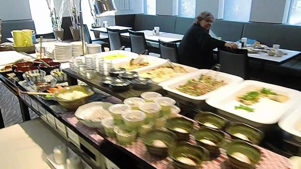 Alcohol for Breakfast? The Breakfast Buffet at my Parents' Hotel in Kagoshima, Japan