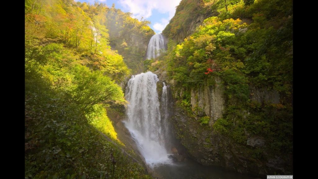 JG 4K 秋田 安の滝の紅葉 Akita,Yasunotaki Fall