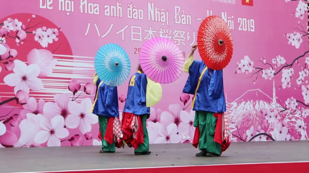 Màn diễn Oni ( Con Quỷ) của đội Yosakoi AOMORI đến từ Tỉnh AOMORI . NHẬT BẢN. Japan