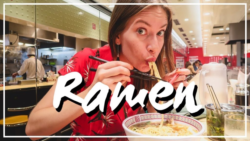 Trying Ramen Noodles in Osaka, Japan 🍜