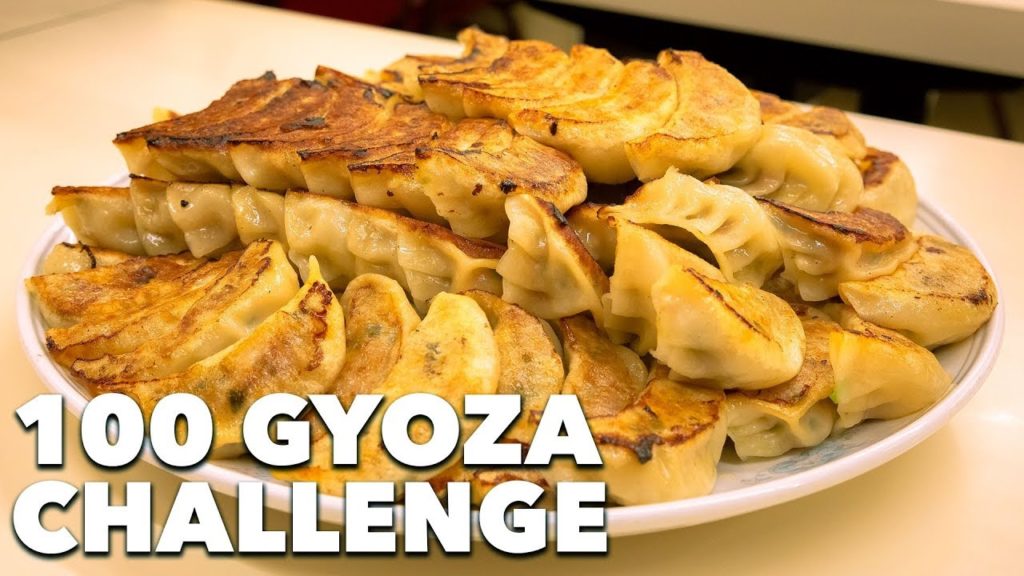 100 GYOZA CHALLENGE | Kagurazaka, Tokyo