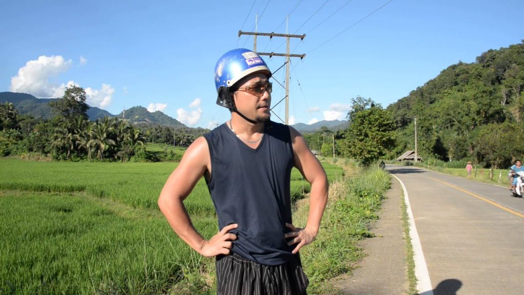 アキーラさん訪問①タイ・メーホンソーン郊外!Surburb in Mae-Hong-Song-city,Thailand アキーラさん訪問①タイ・メーホンソーン郊外!Surburb in Mae-Hong-Song-city,Thailand