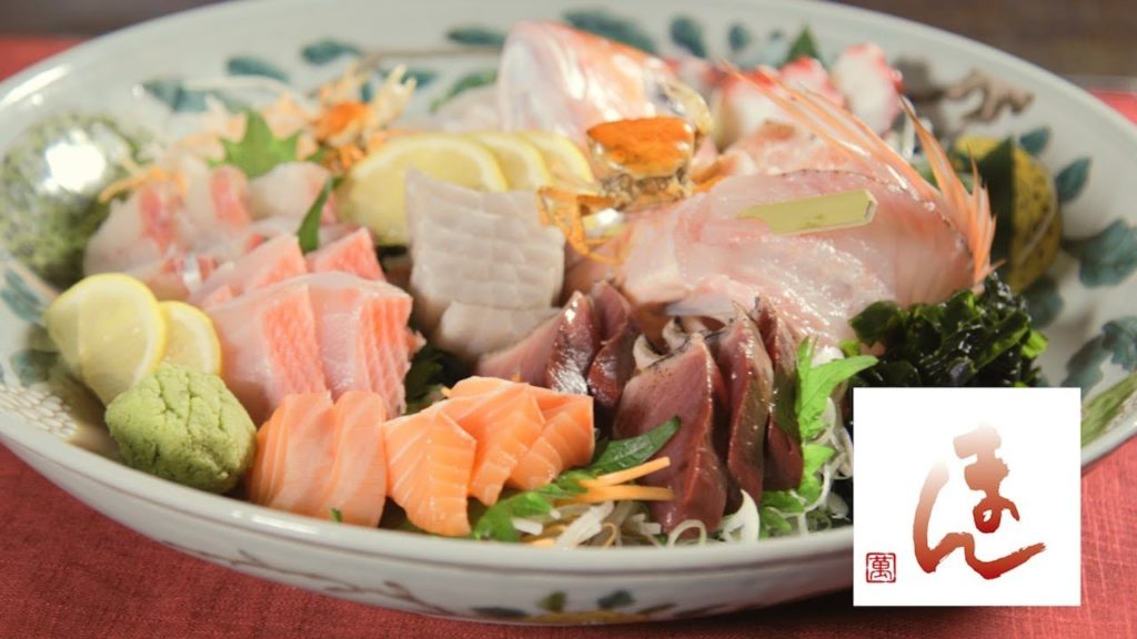 Kurobuta pork and fish dishes selected for freshness - delicious Kyushu specialties