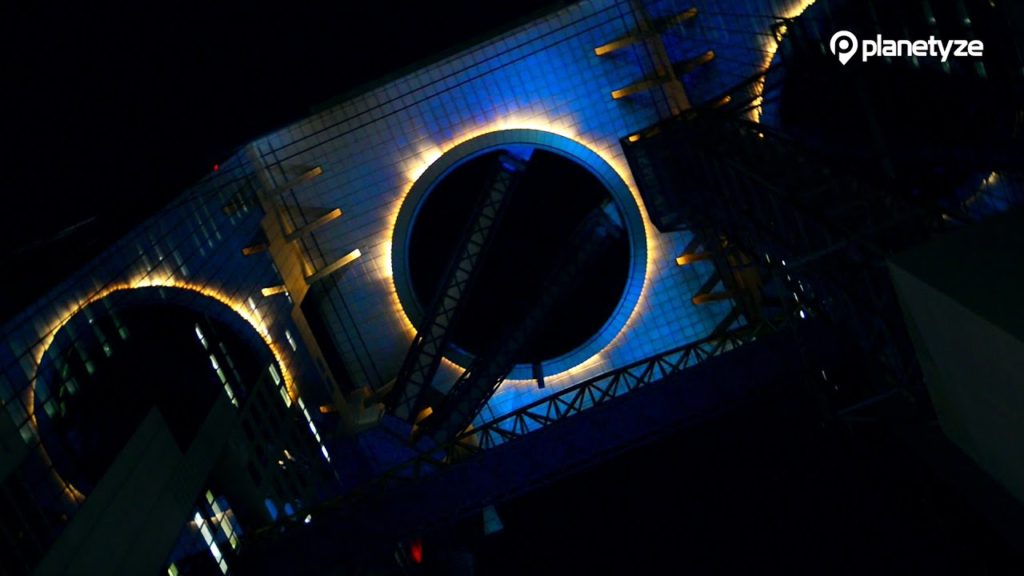 Umeda Sky Building, Osaka – Enjoy Incredible View from the top | One Minute Japan Travel Guide Umeda Sky Building, Osaka - Enjoy Incredible View from the top | One Minute Japan Travel Guide