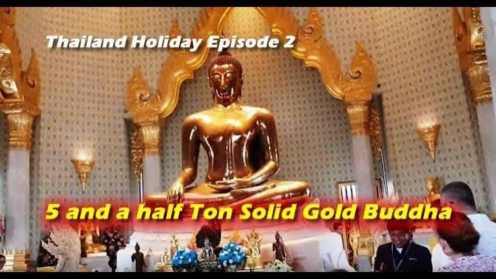 Visiting China Town, Golden and Reclining Buddha in Thailand Bangkok (2/20)