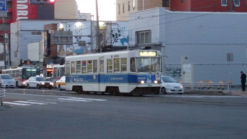 函館市電8000形 松風町停留場到着 Hakodate City Tram 8000 series tramcar