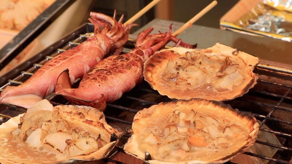 Japanese Street Food: SEAFOOD Giant Scallop Squid King Crab Japan Japanese Street Food: SEAFOOD Giant Scallop Squid King Crab Japan