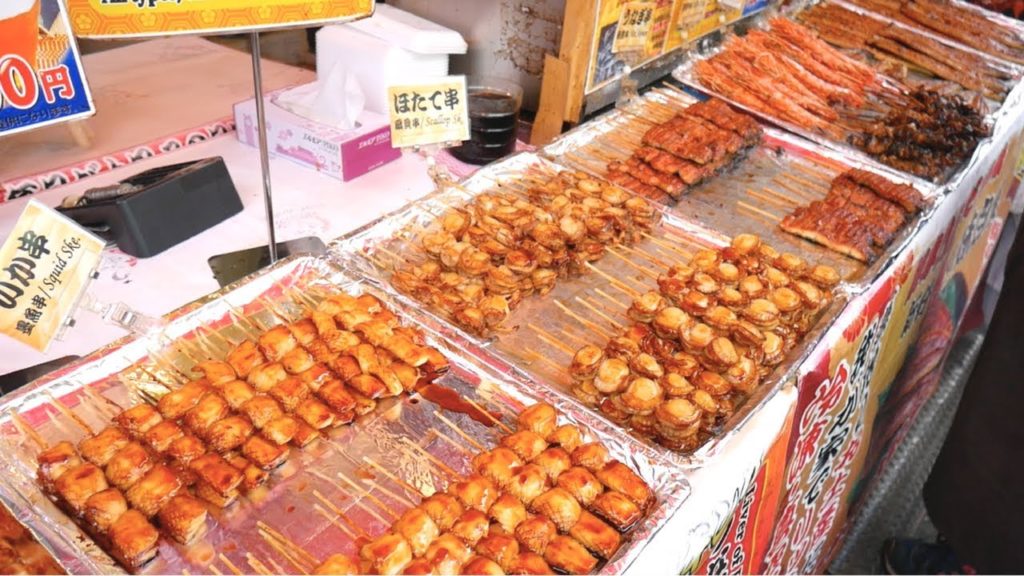 JAPANESE STREET FOOD- TSUKIJI Fish Market, TOKYO, JAPAN