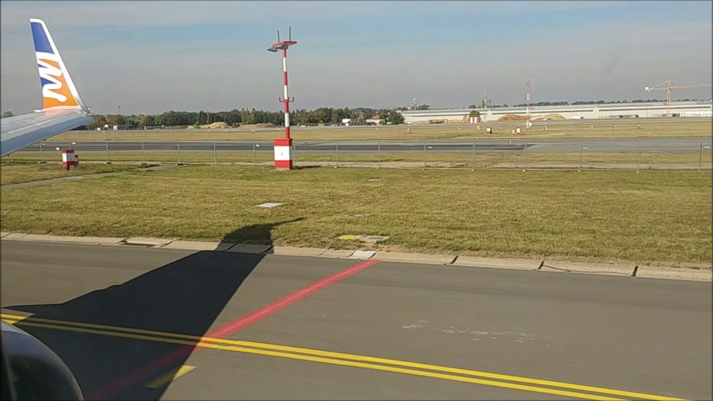 Czech airines/Travel service: Prague – Paris CDG Economy class (737-800) Czech airines/Travel service: Prague - Paris CDG Economy class (737-800)