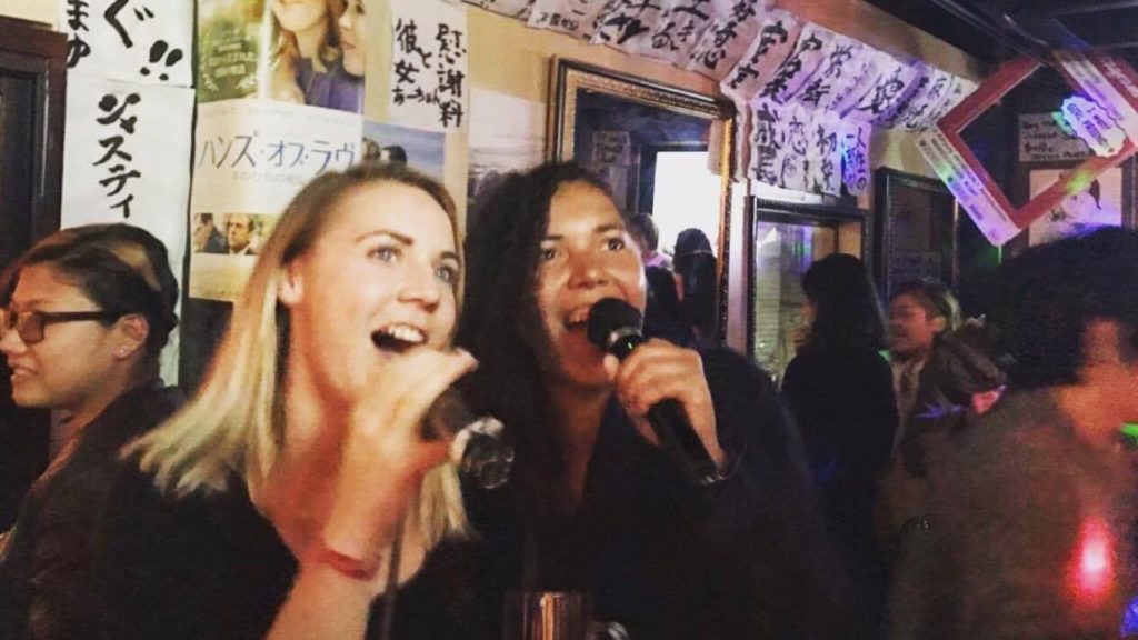 DAY 96 - THE COOLEST LESBIAN BAR IN TOKYO! レズビアン