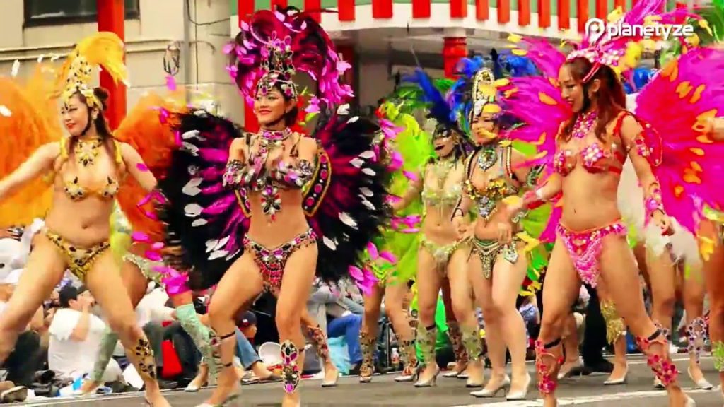 Asakusa Samba Carnival, Tokyo - A genuine samba dance contest in the summer