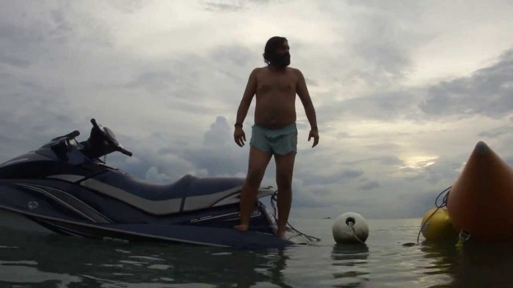 Avik the ultimate host of a serous travel show "DoorerPothe"