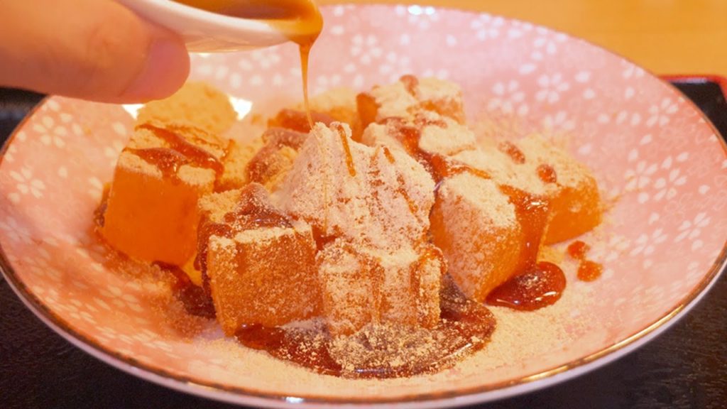 (4K) Traditional Japanese Foods 2019 | Eating Bracken-starch Dumpling, Miso Oden, Gelidium Jelly