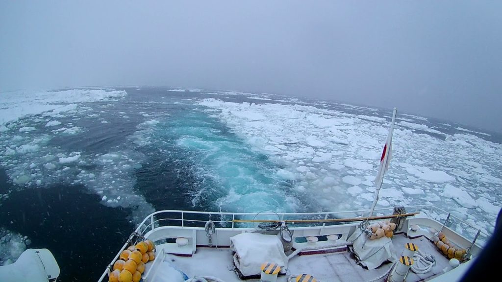 Drift ice superb view (Aurora2 ship) [Travel] Winter Abashiri Hokkaido Japan 流氷の絶景 おーろら２ 冬の網走・北海道観光