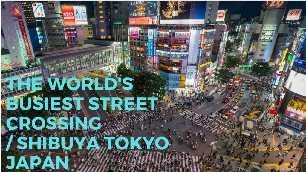 SHIBUYA STREET CROSSING IN TOKYO