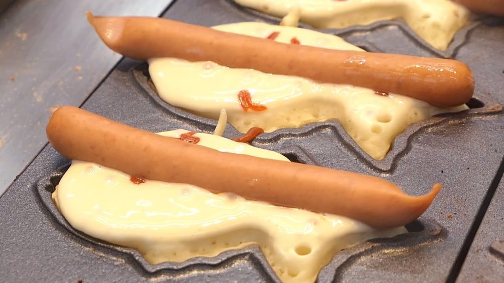 소시지 치즈 붕어빵 - 일본 길거리음식 / Sausage Cheese Taiyaki - Japanese street food