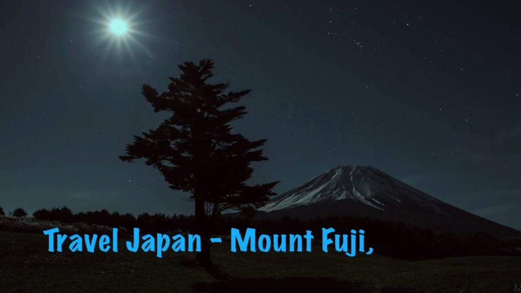 Travel Japan: Mount Fuji famous place to visit.