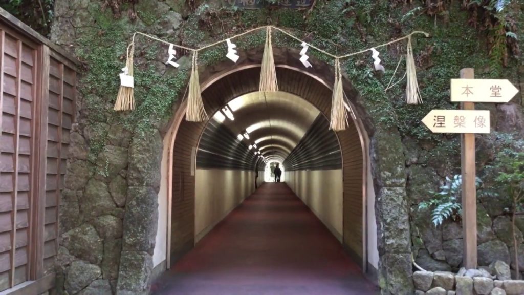 Nanzoin Temple is a highlight destination on our Private Fukuoka Tours.